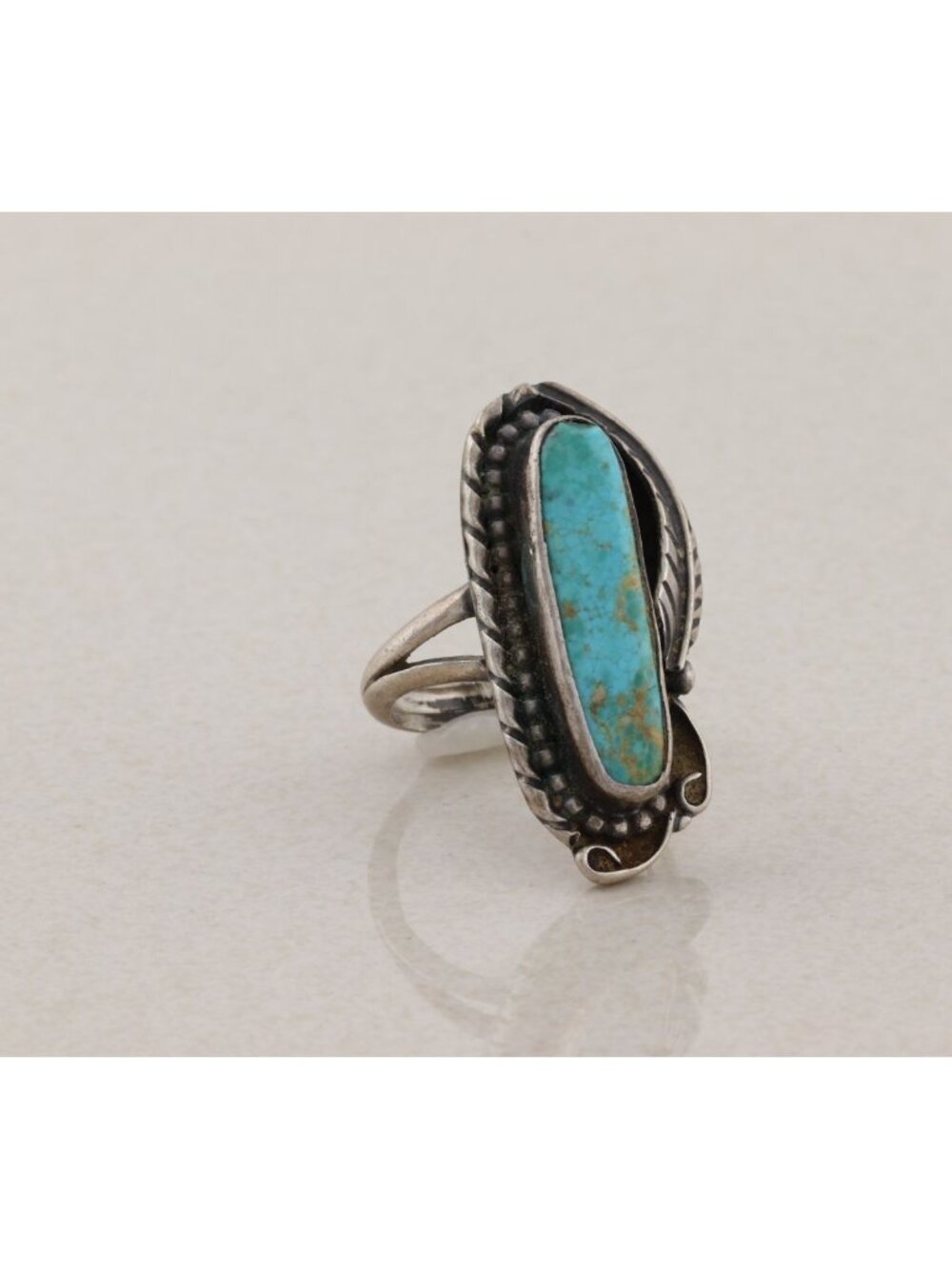Sterling Silver Natural Oval Turquoise Ring Leaf Design Size 6 1/2 - Picture 6 of 6